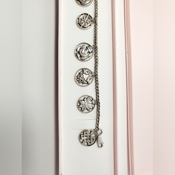 Eight Auspicious Symbols Bracelet - .925 Sterling Silver - Picture 9 of 11